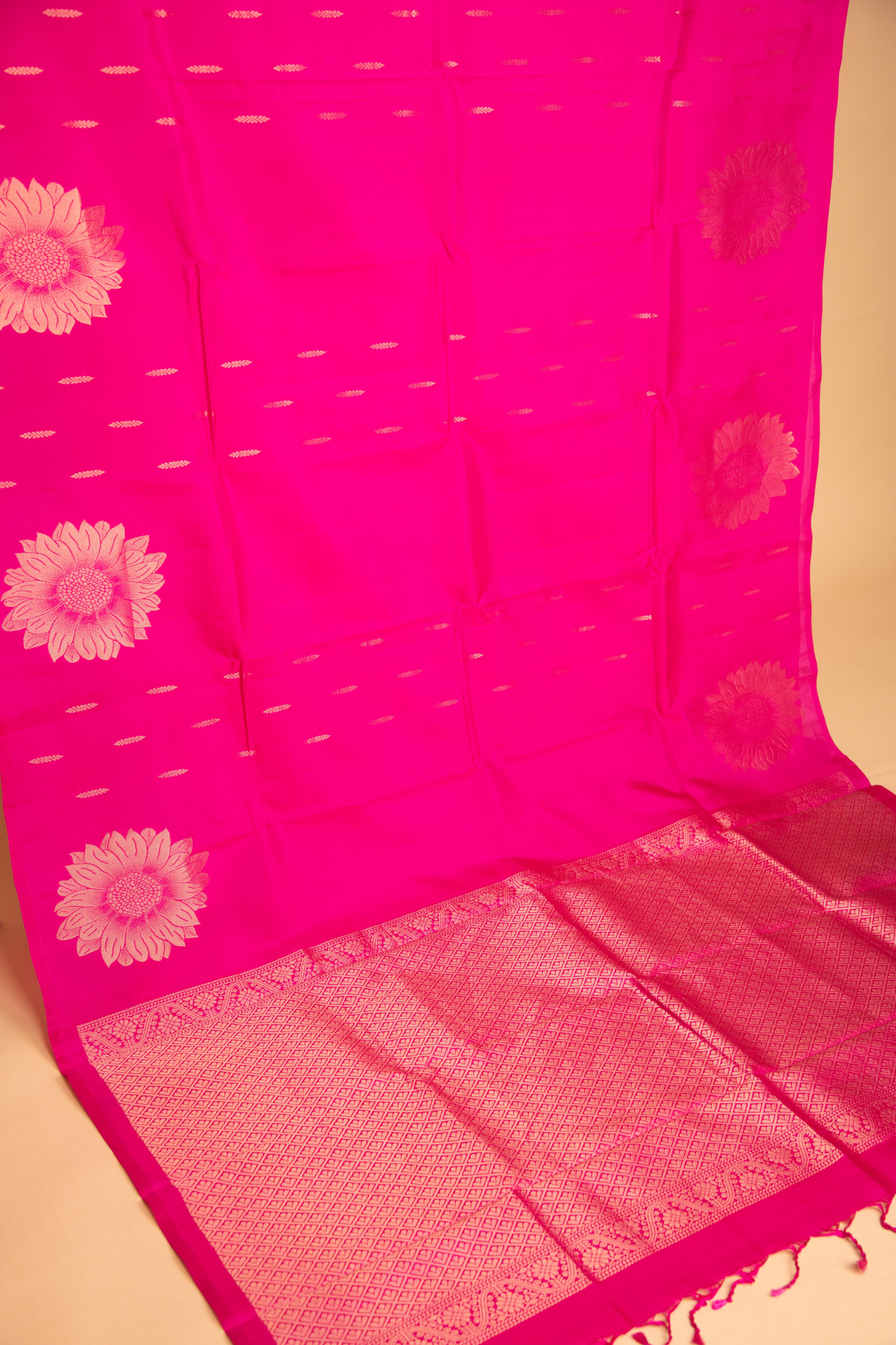 Shocking pink borderless pure touch silk saree