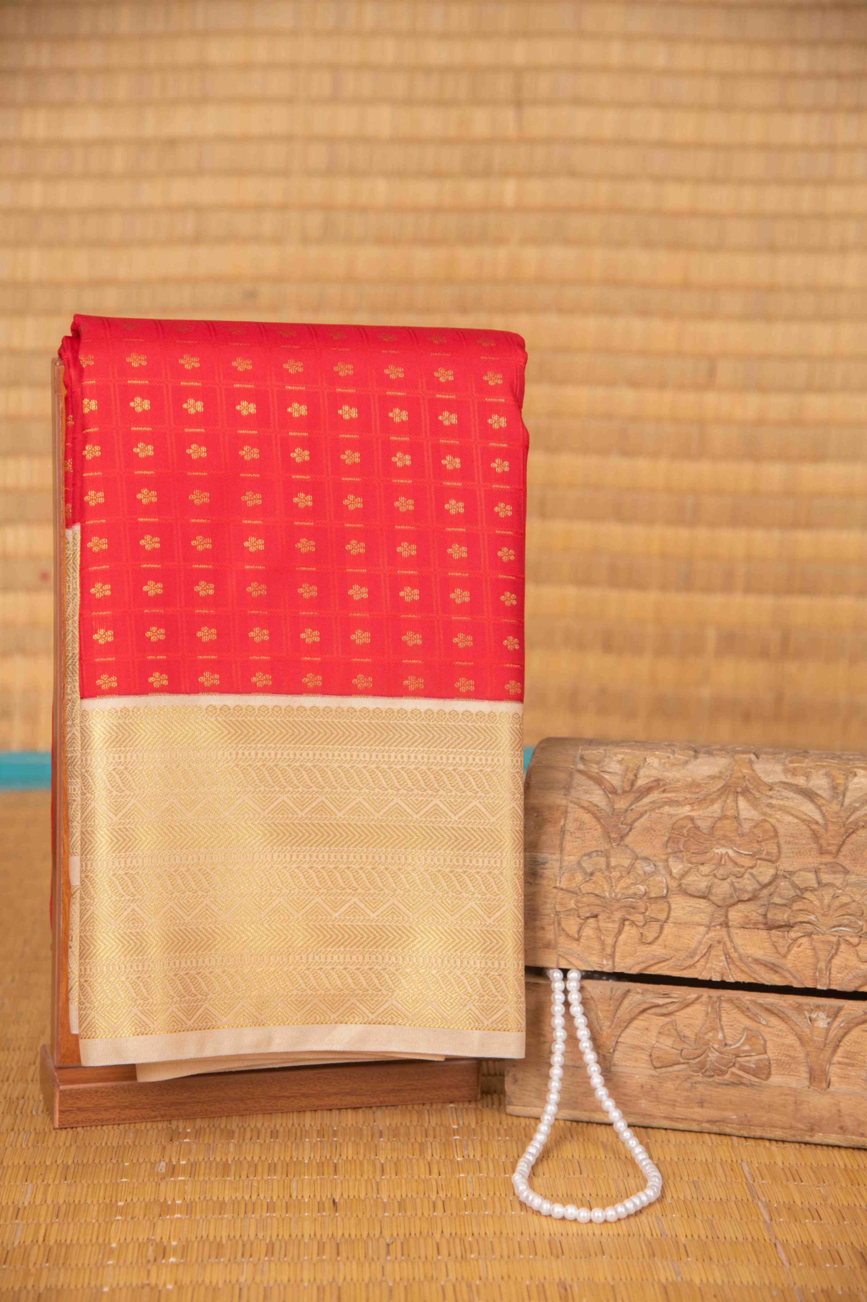 Pink aayiram butta semi silk saree