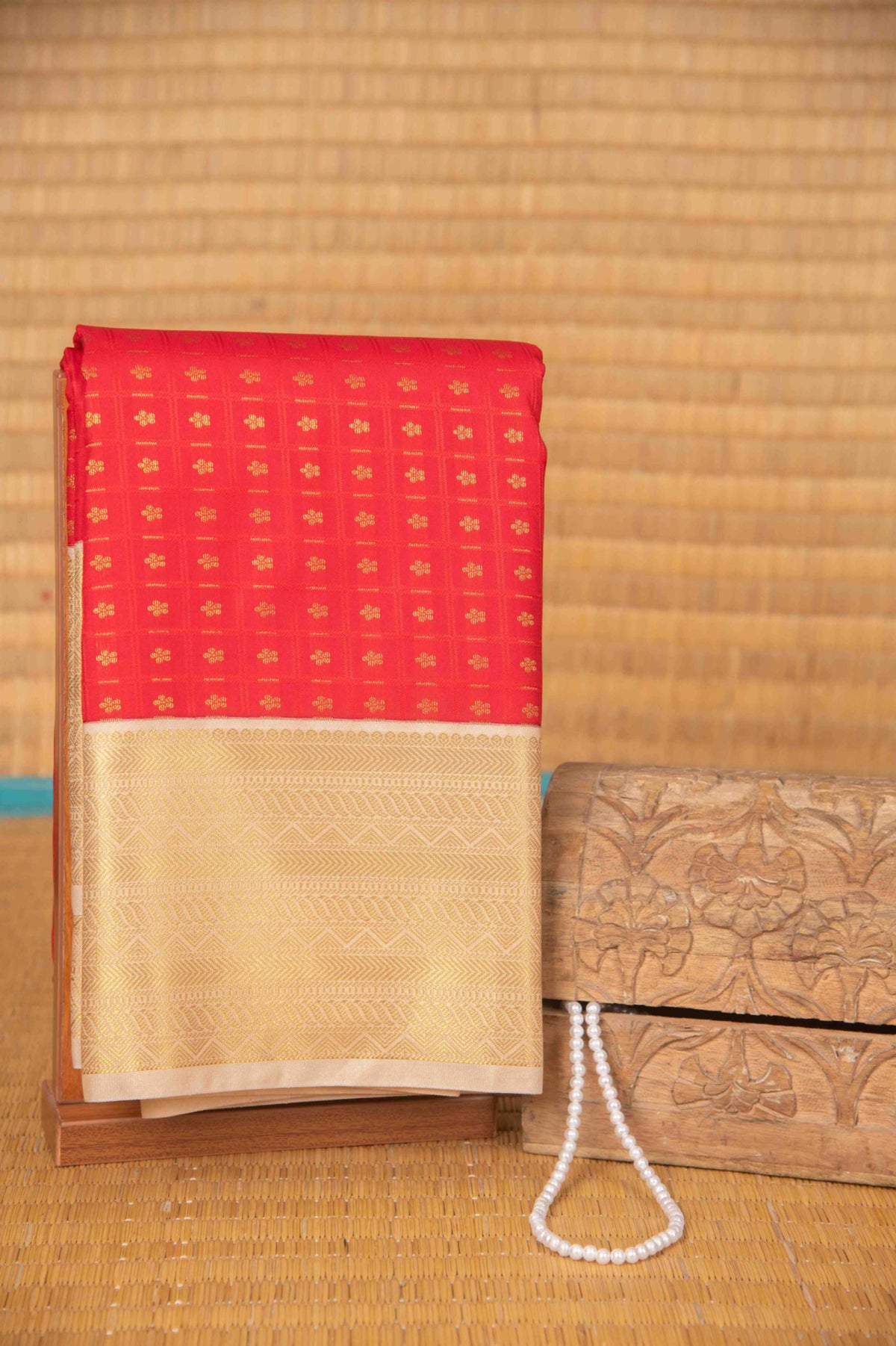 Pink aayiram butta semi silk saree