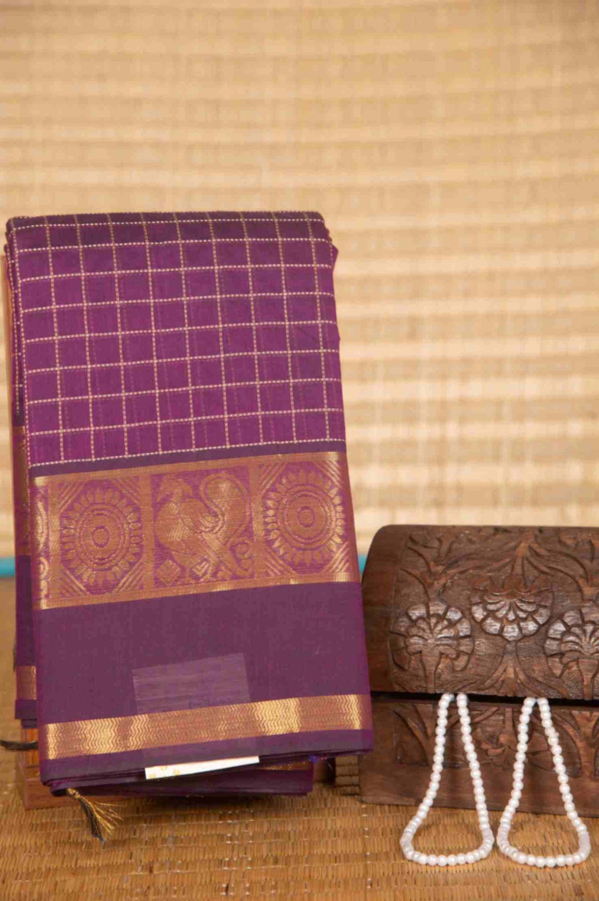 Purple muthu kattam kanchi cotton saree